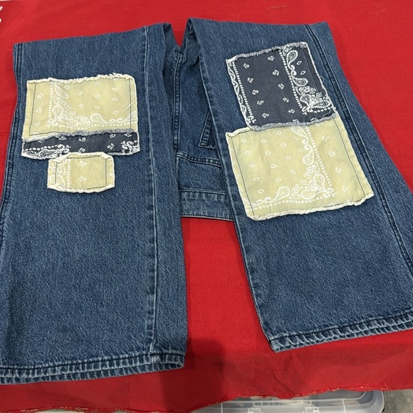 PacSun Blue Relaxed Fit Jeans with patching - Picture 6 of 6